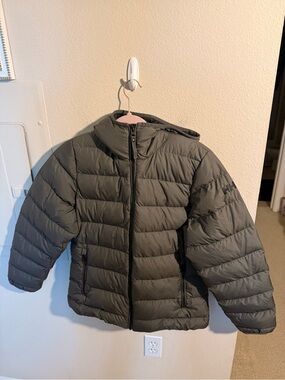 Helly Hansen Women’s M Gray Down Puffer Jacket Hooded Winter Coat